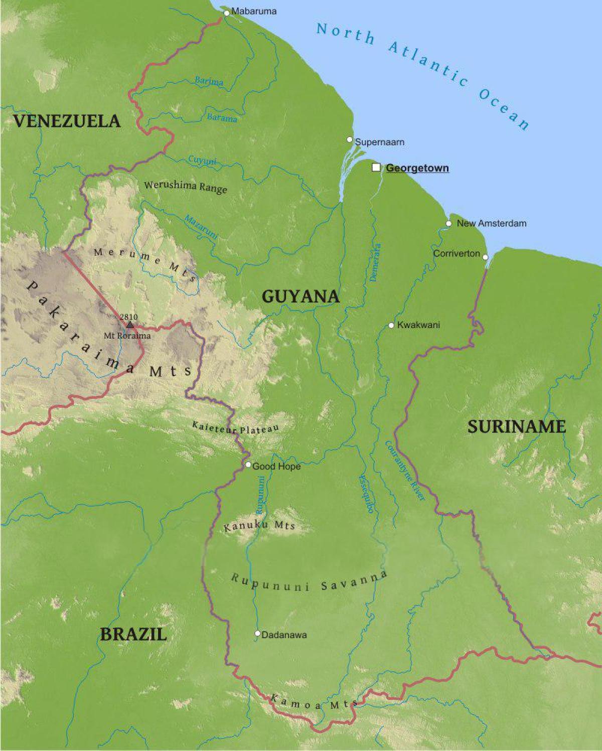 mapa Guyany ukazuje nízké pobřežní pláně